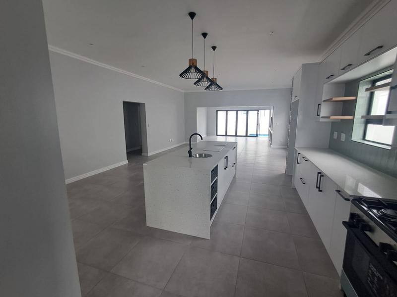 3 Bedroom Property for Sale in Shelley Point Western Cape